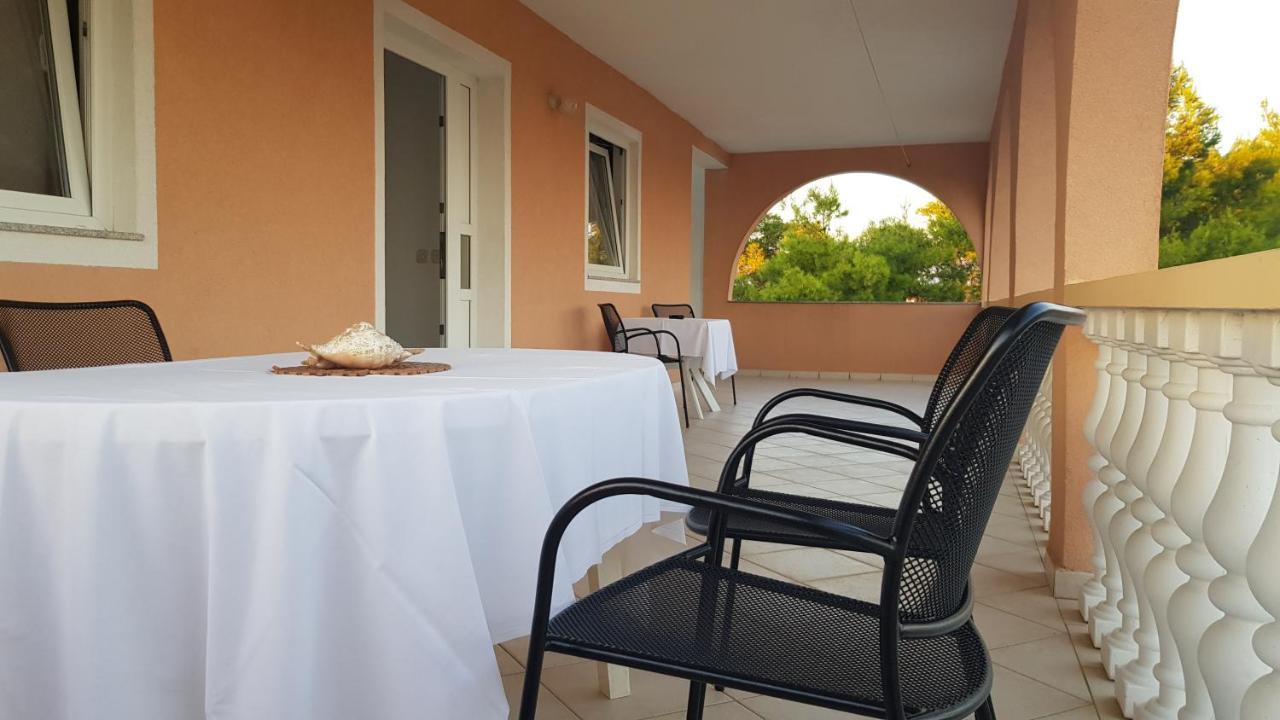 Apartment Marina Vir Eksteriør billede
